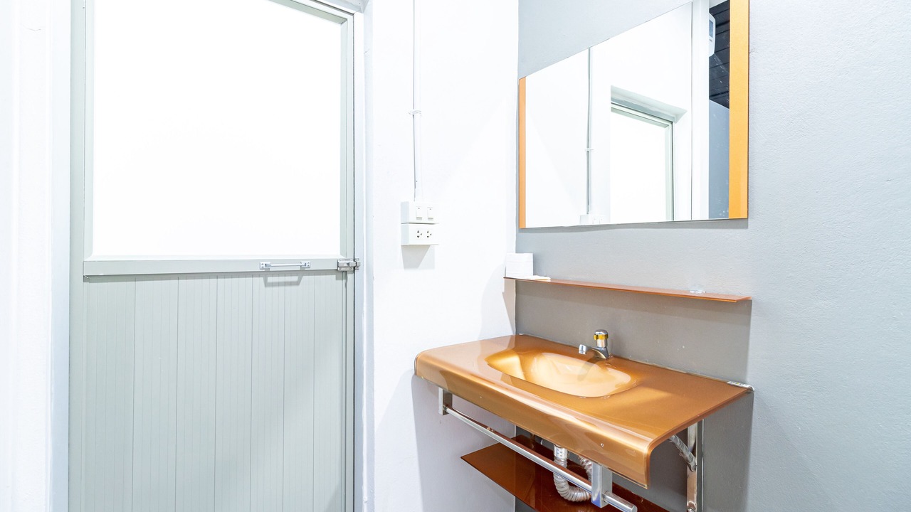 Photo of Bathroom in Khlong Hae