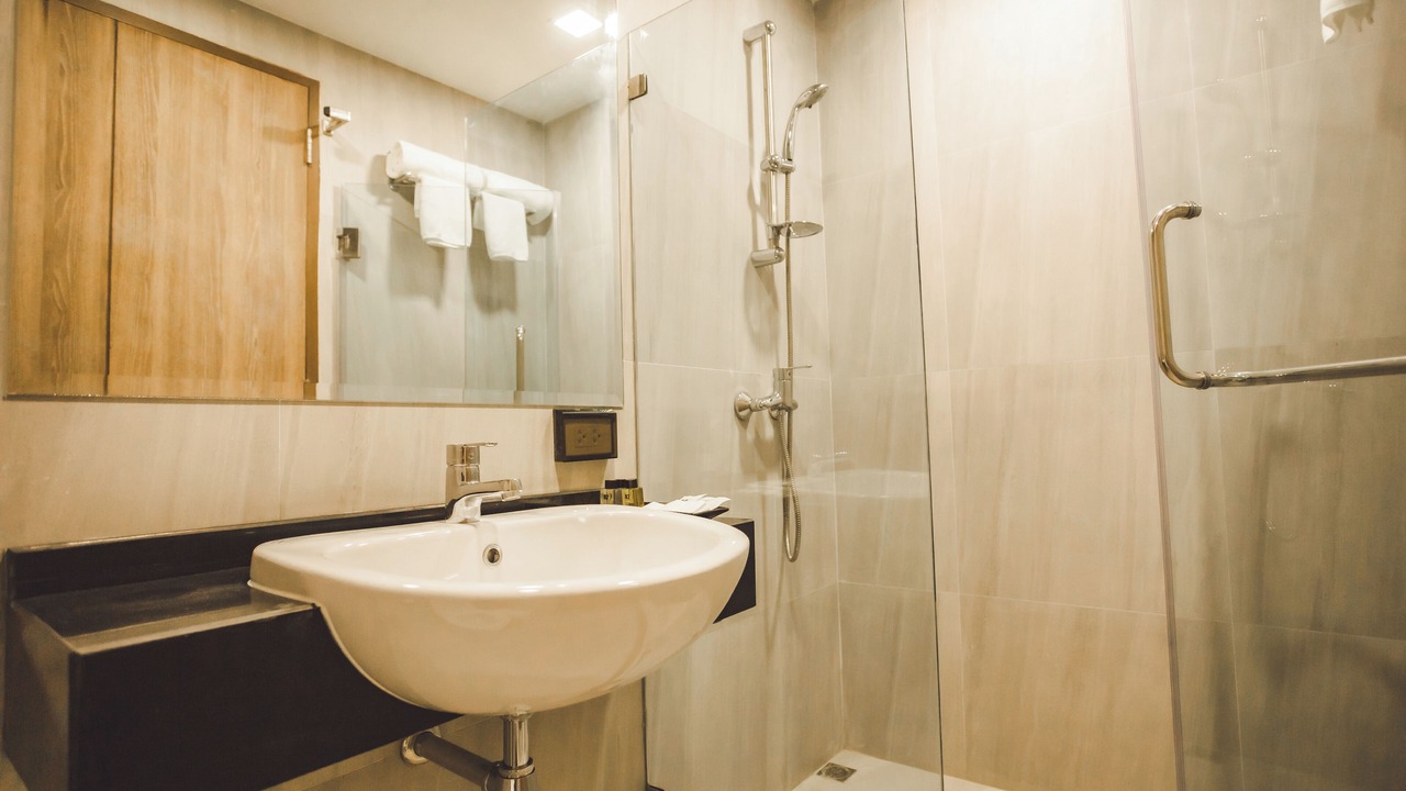 Photo of Bathroom in Don Hua Lo
