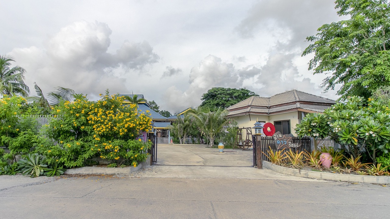 Photo of Outdoor in Hin Lek Fai