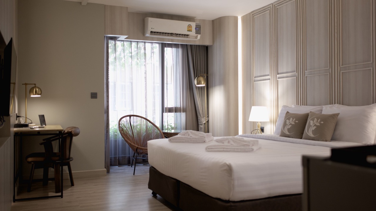 Photo of Bedroom in Si Phraya