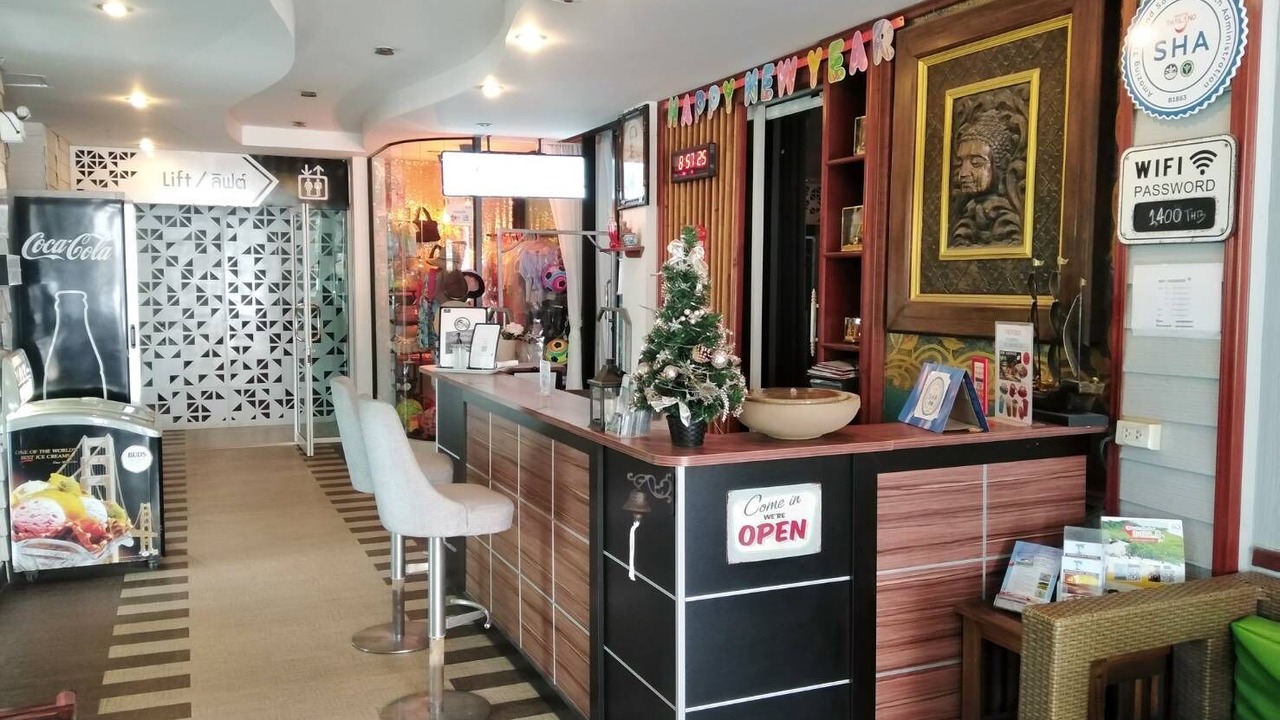 Photo of Others in Mae Pim