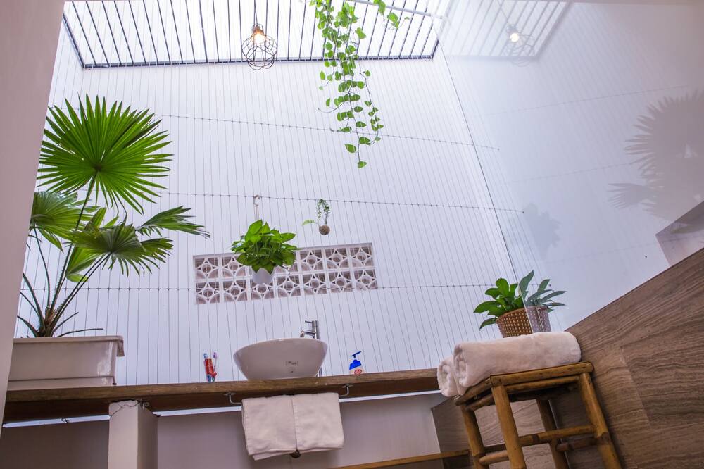 Photo of Bathroom in Hang Xanh