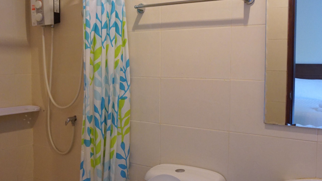 Photo of Bathroom in Mak Khaeng