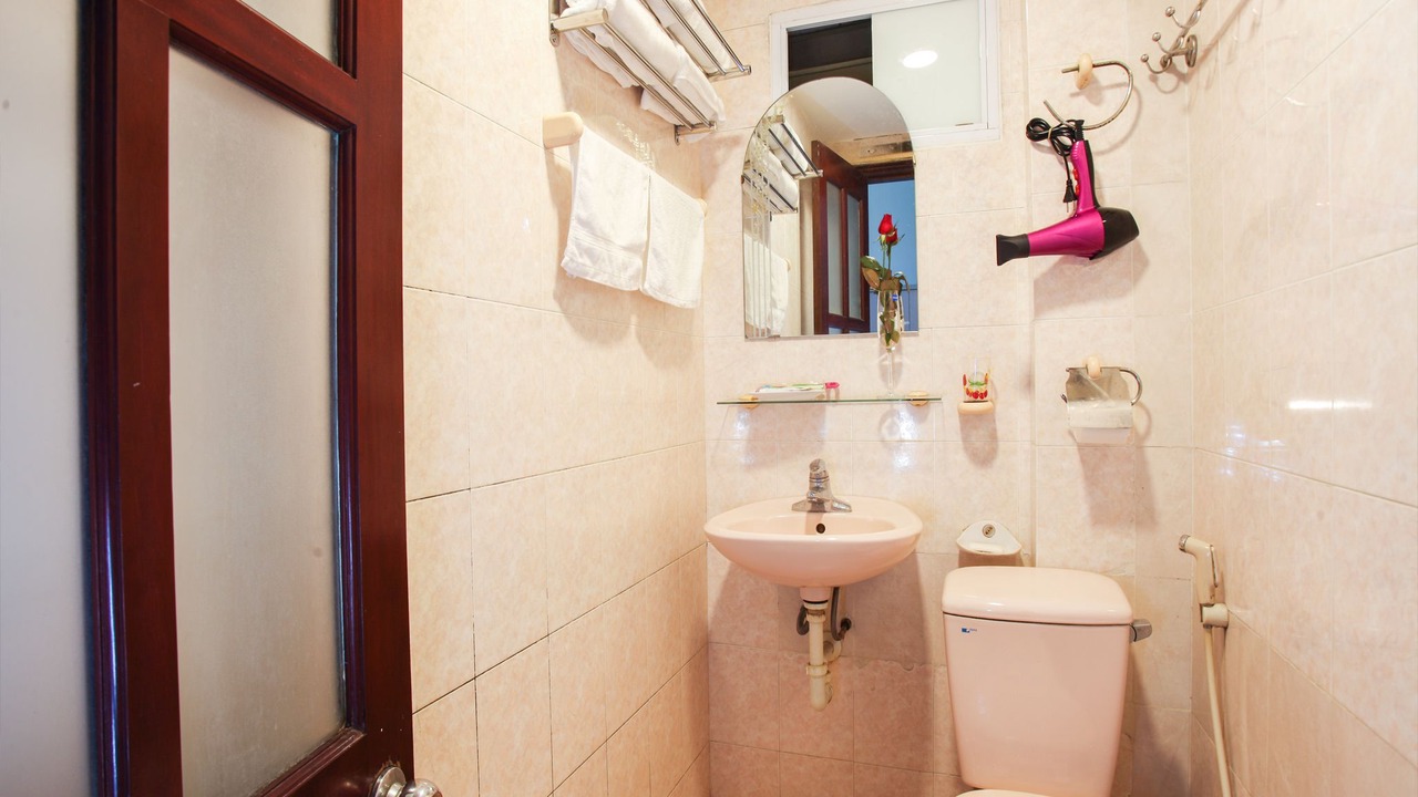 Photo of Bathroom in Long Bien