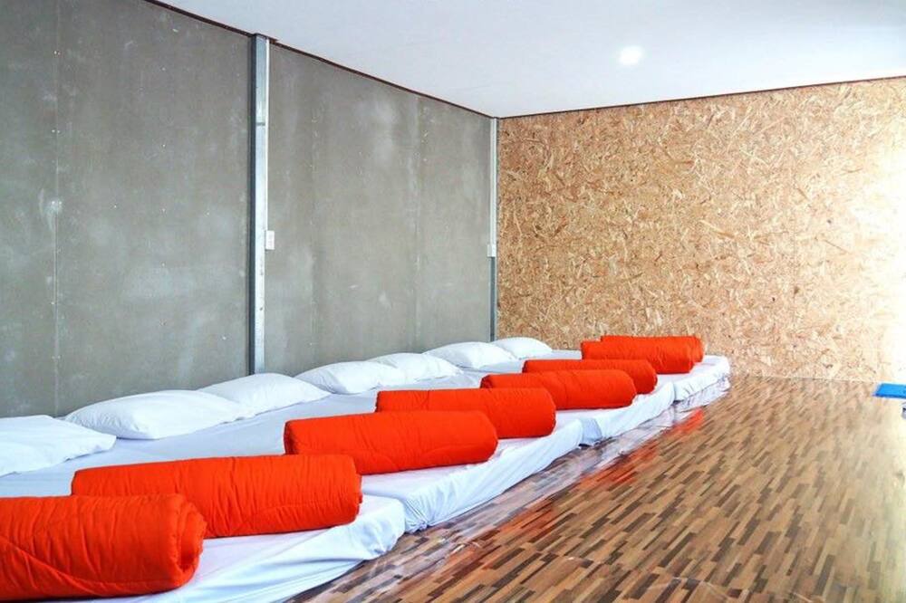 Photo of Bedroom in Laem Sing
