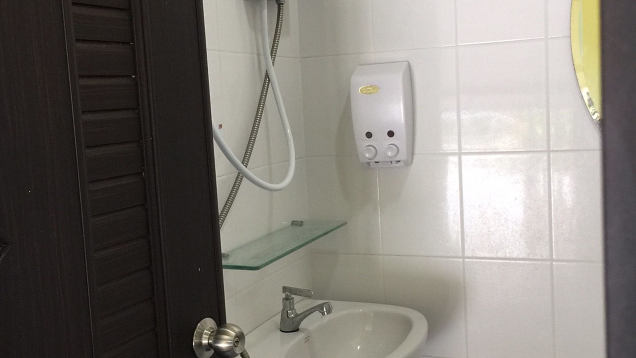 Photo of Bathroom in Chaloem Phra Kiat