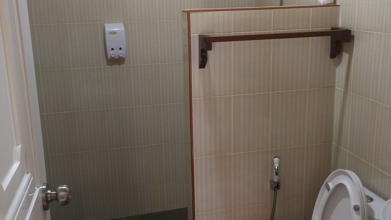Photo of Bathroom in Chaloem Phra Kiat