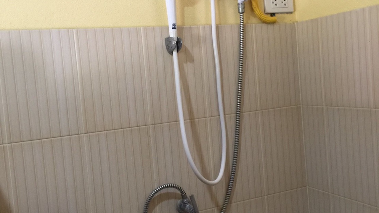 Photo of Bathroom in Chaloem Phra Kiat