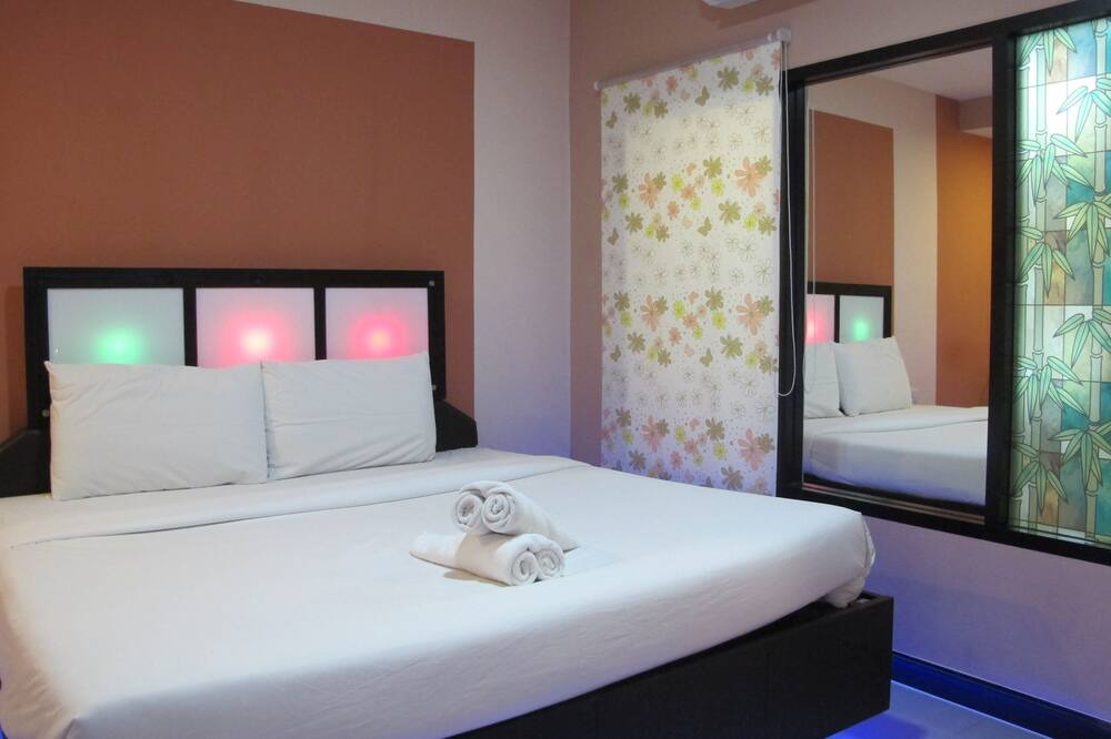 Photo of Bedroom in Map Yang Phon