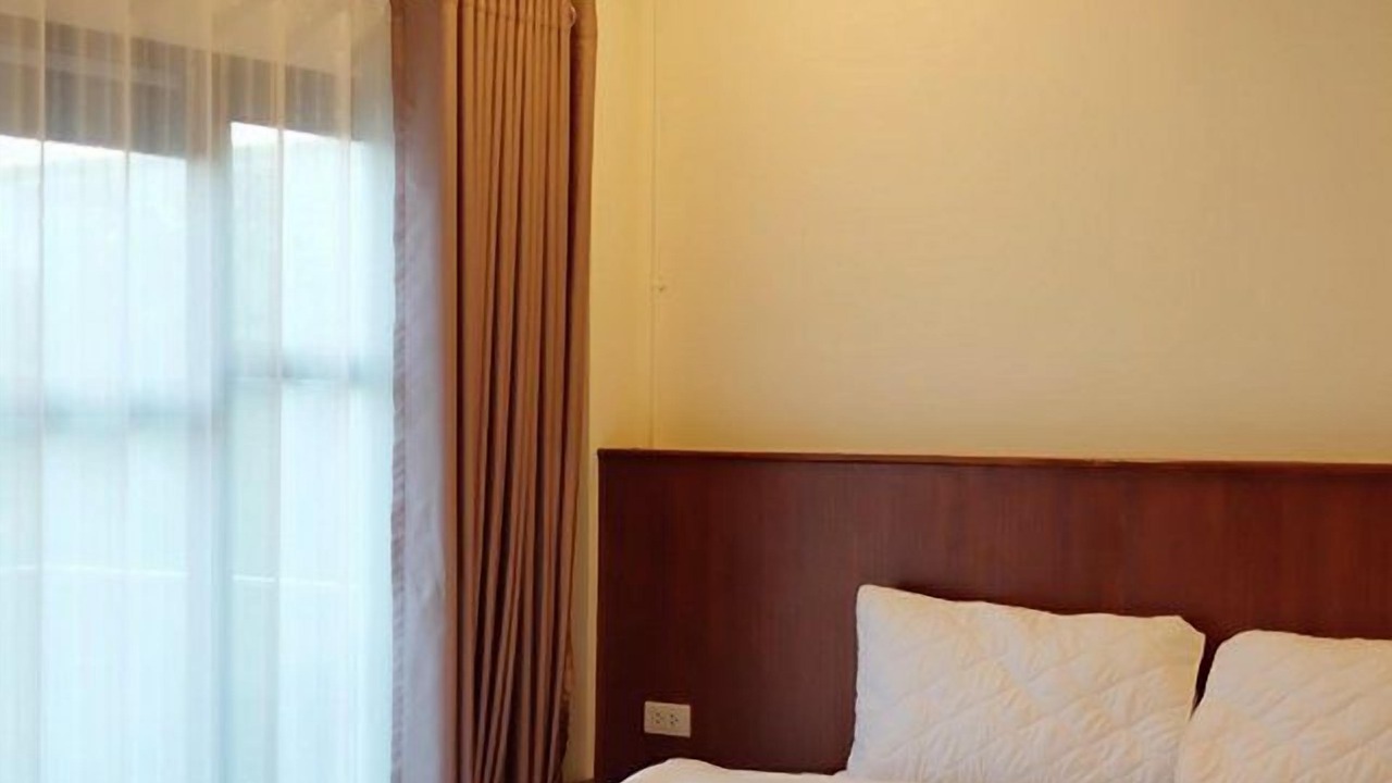 Photo of Bedroom in Thani
