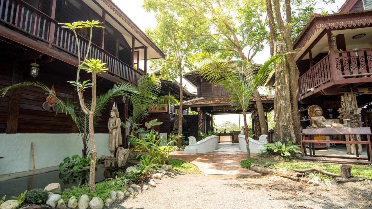 Photo of Outdoor in San Kamphaeng