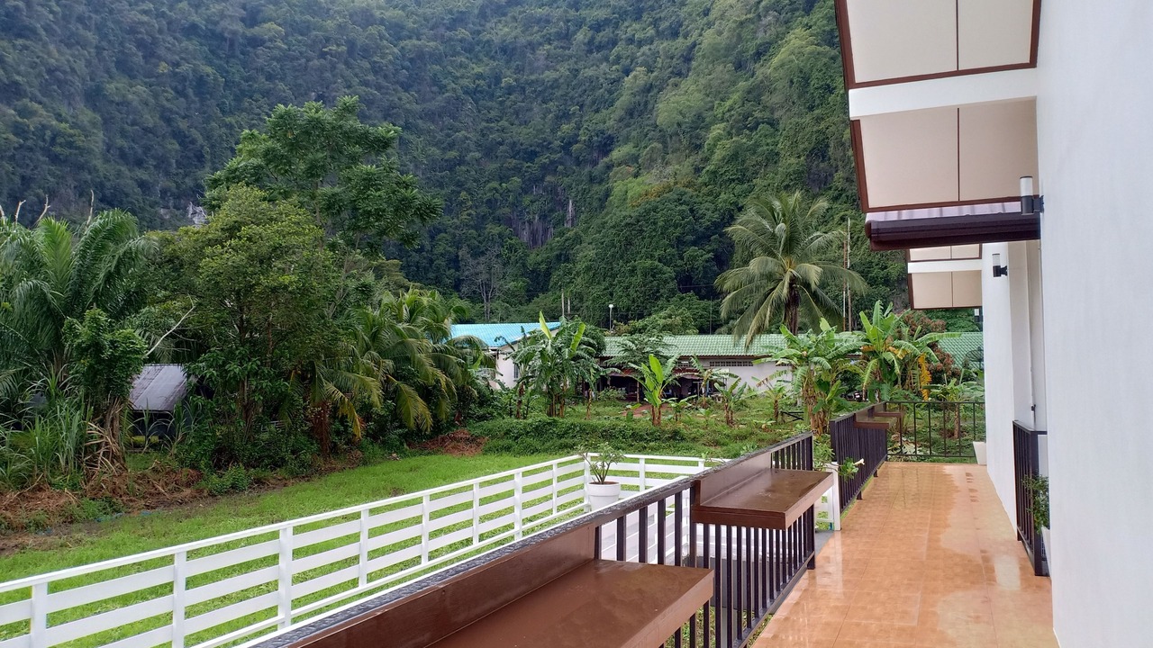 Photo of Patio Balcony in Khao Chaison