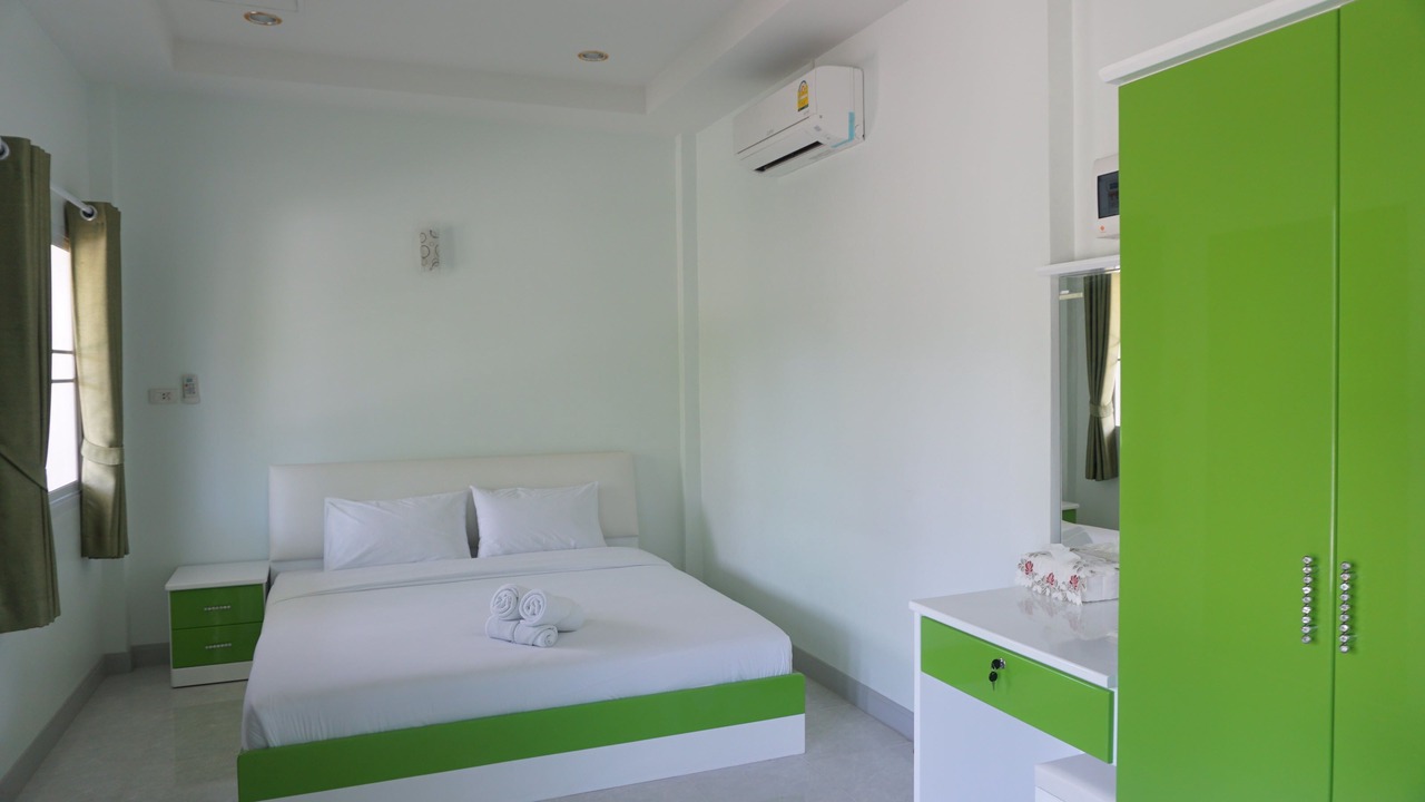 Photo of Bedroom in Hat Sai Ri