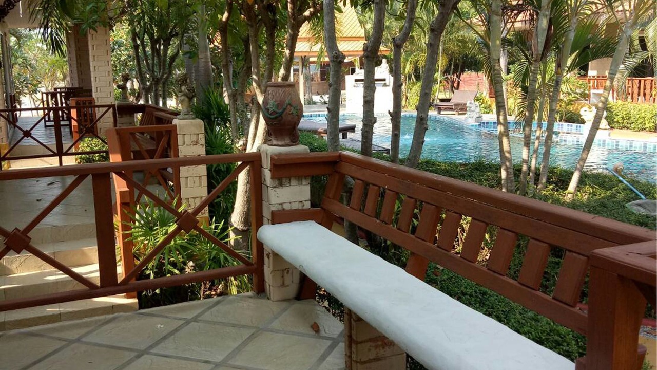 Photo of Outdoor in Hin Lek Fai