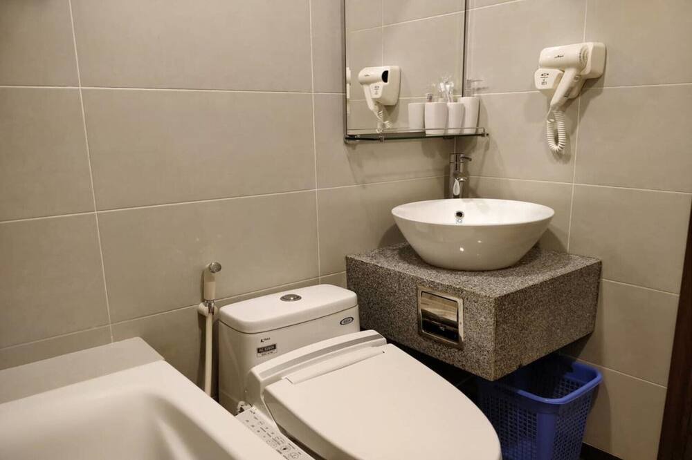 Photo of Bathroom in Hoan Kiem