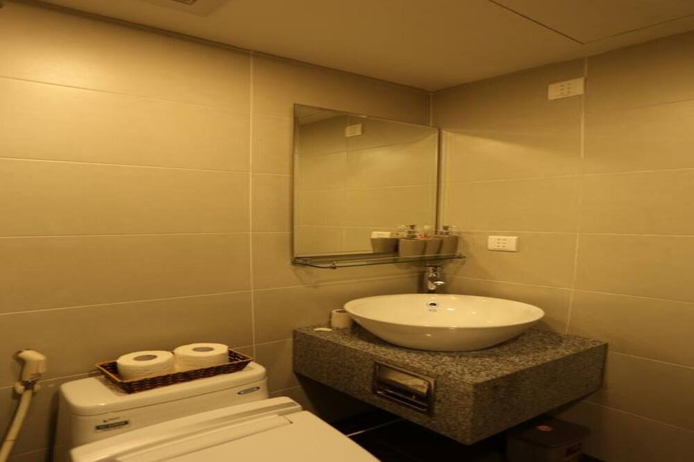 Photo of Bathroom in Hoan Kiem