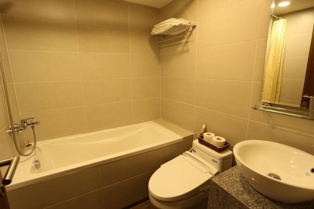 Photo of Bathroom in Hoan Kiem