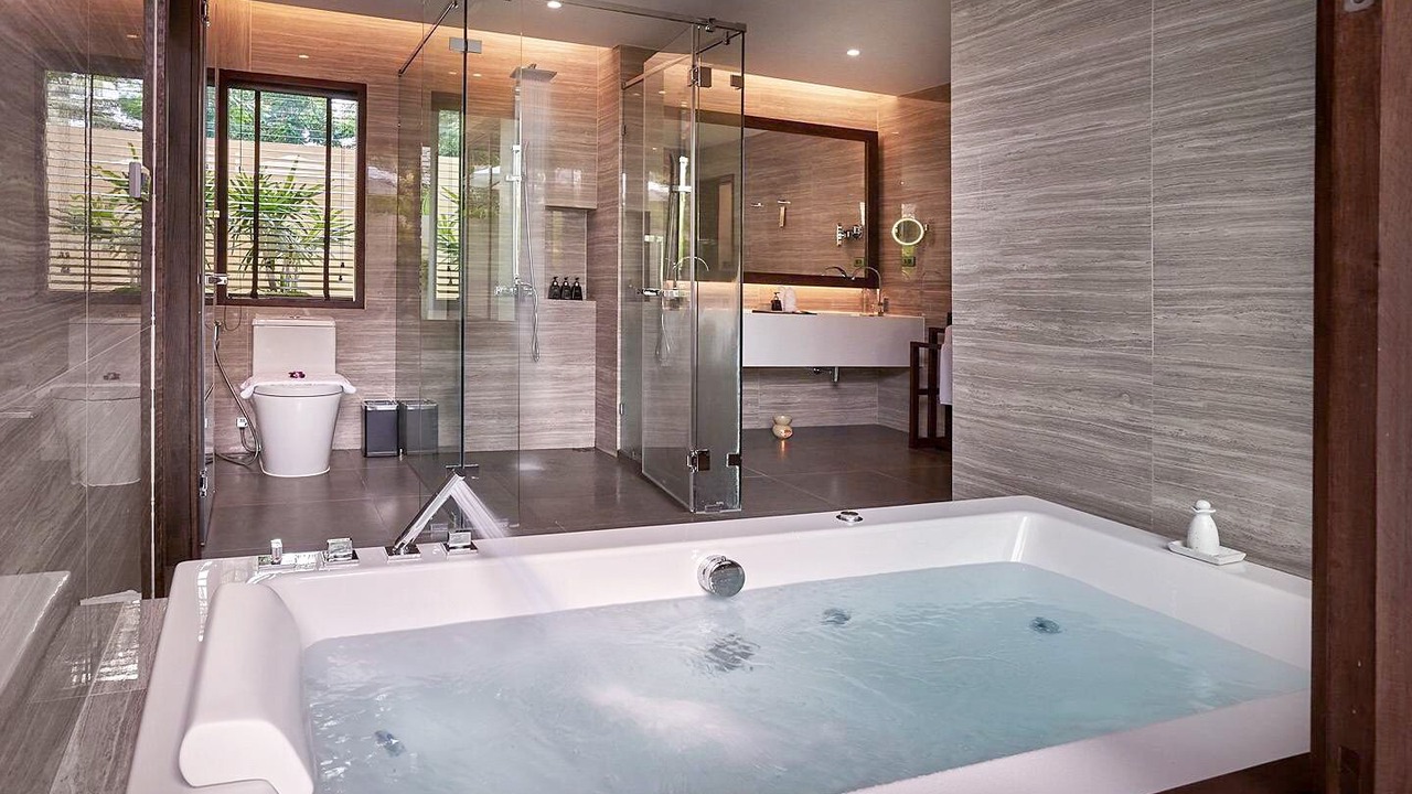 Photo of Bathroom in Khanom