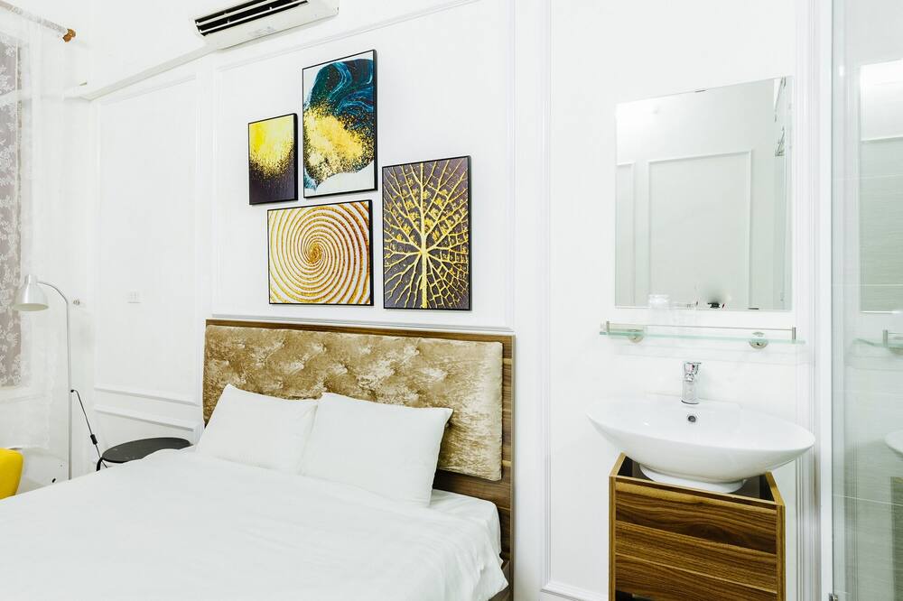 Photo of Bedroom in Van Mieu