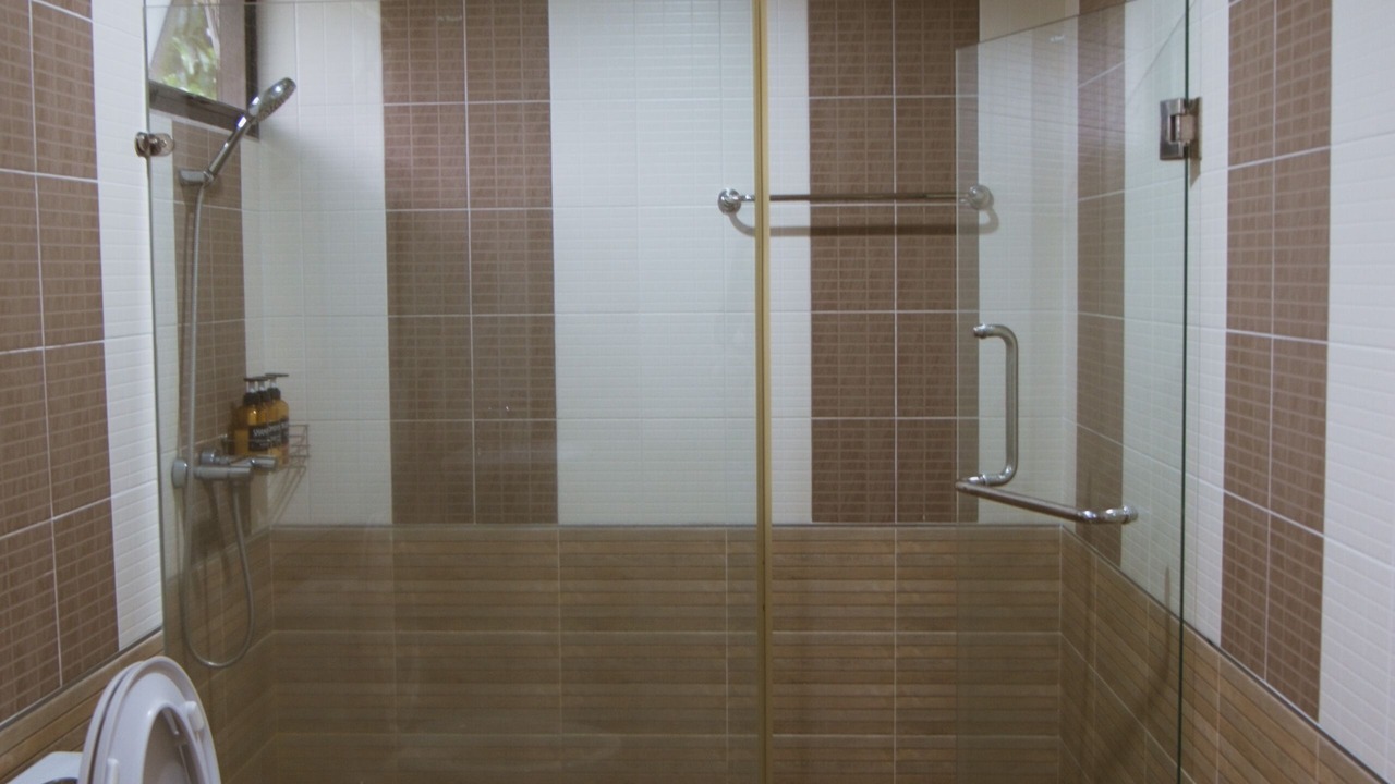 Photo of Bathroom in Makham