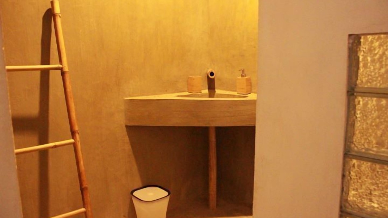 Photo of Bathroom in Savannakhet