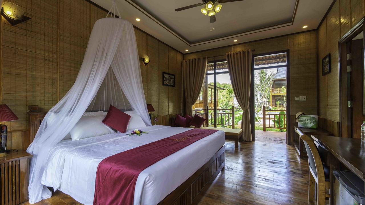 Photo of Bedroom in Ong Lang