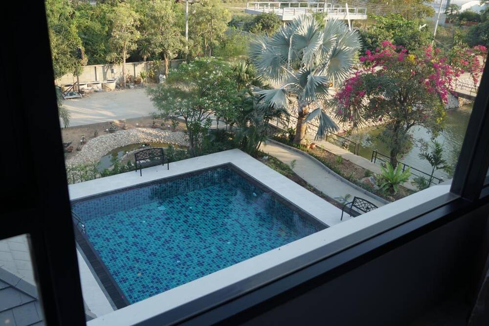 Photo of Outdoor in Thani