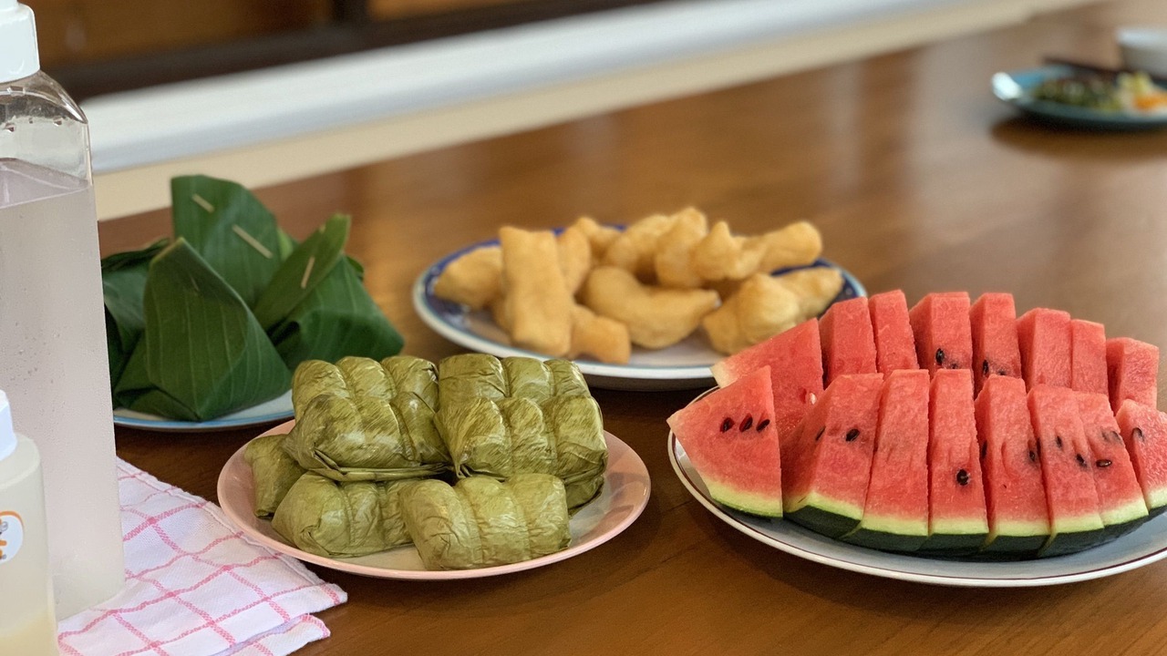 Photo of Others in San Phak Wan