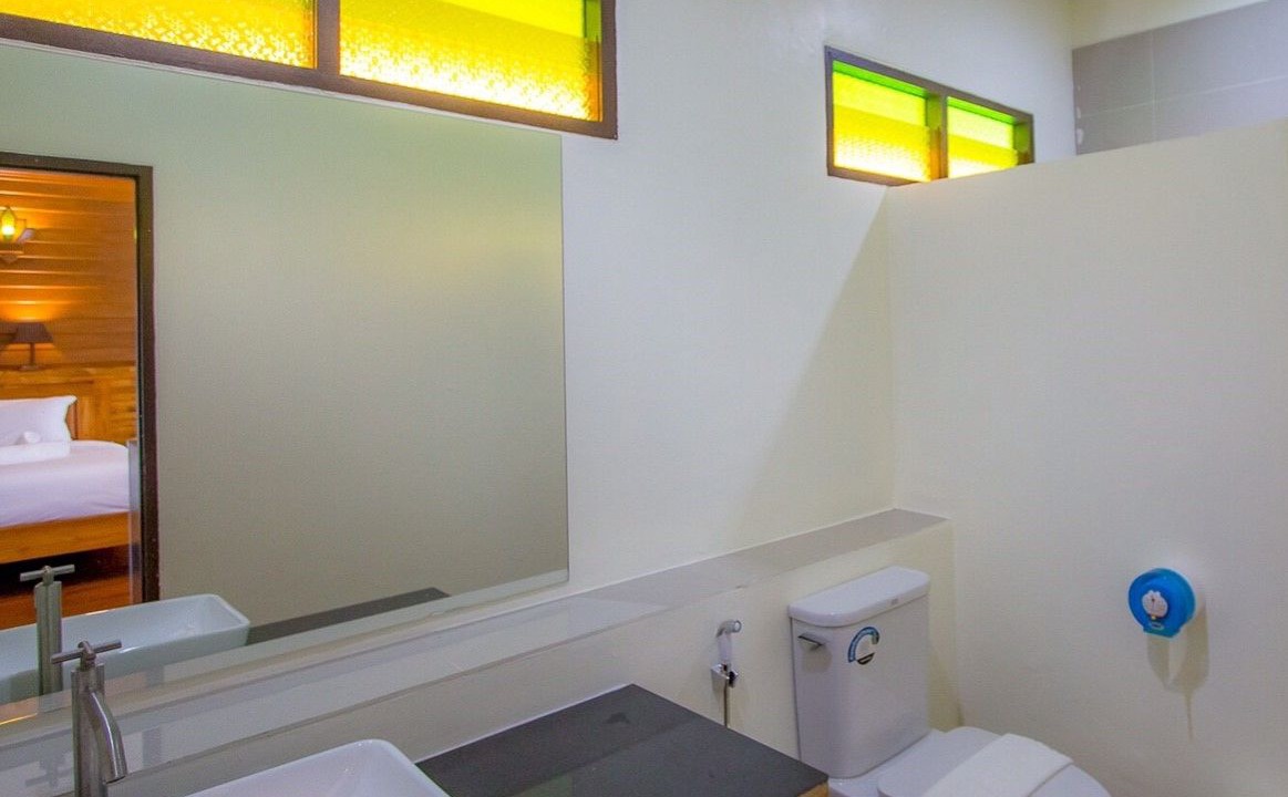 Photo of Bathroom in San Phak Wan
