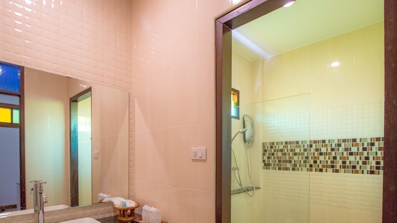 Photo of Bathroom in San Phak Wan
