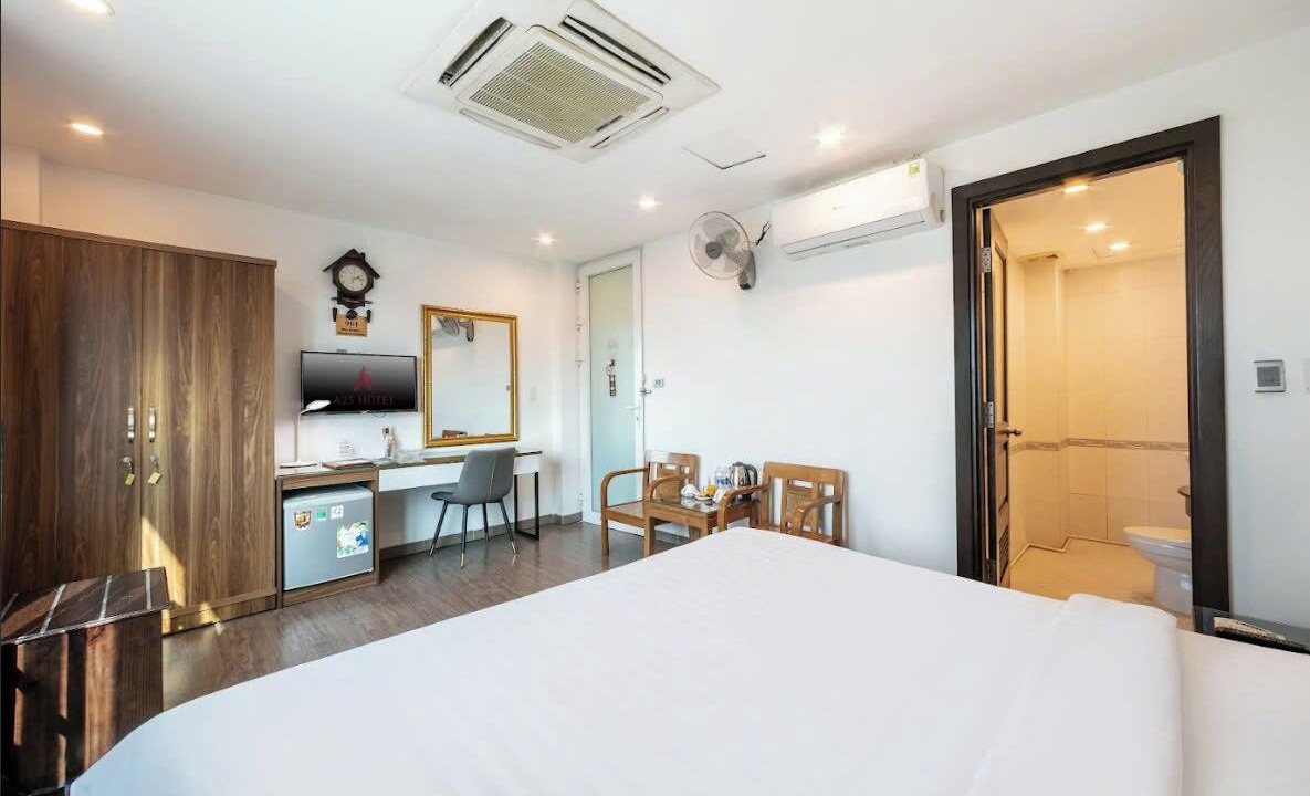 Photo of Bedroom in Van Mieu