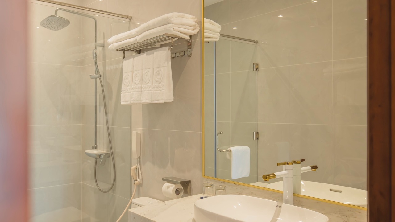 Photo of Bathroom in Lac Duong