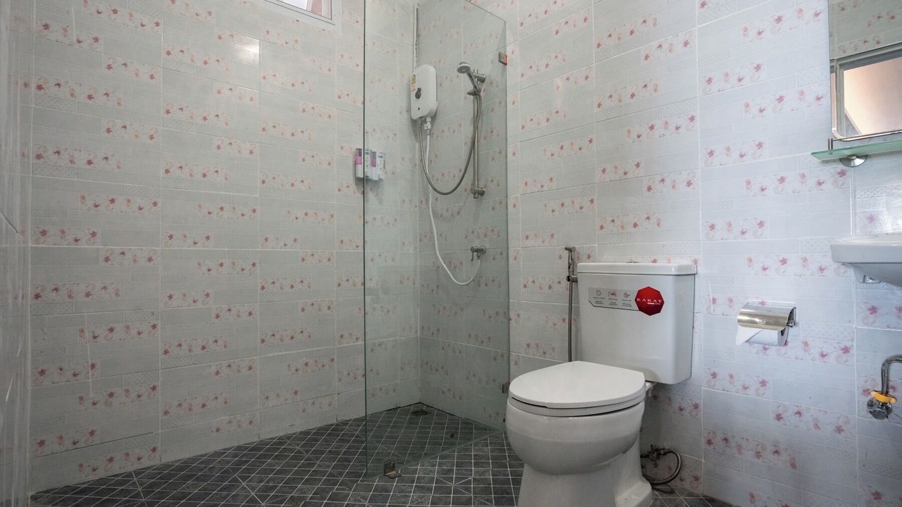 Photo of Bathroom in Mae Pim