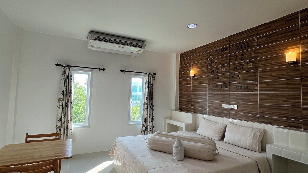 Photo of Bedroom in Saraburi