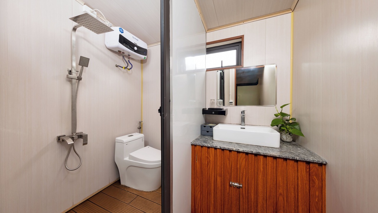 Photo of Bathroom in Cat Hai