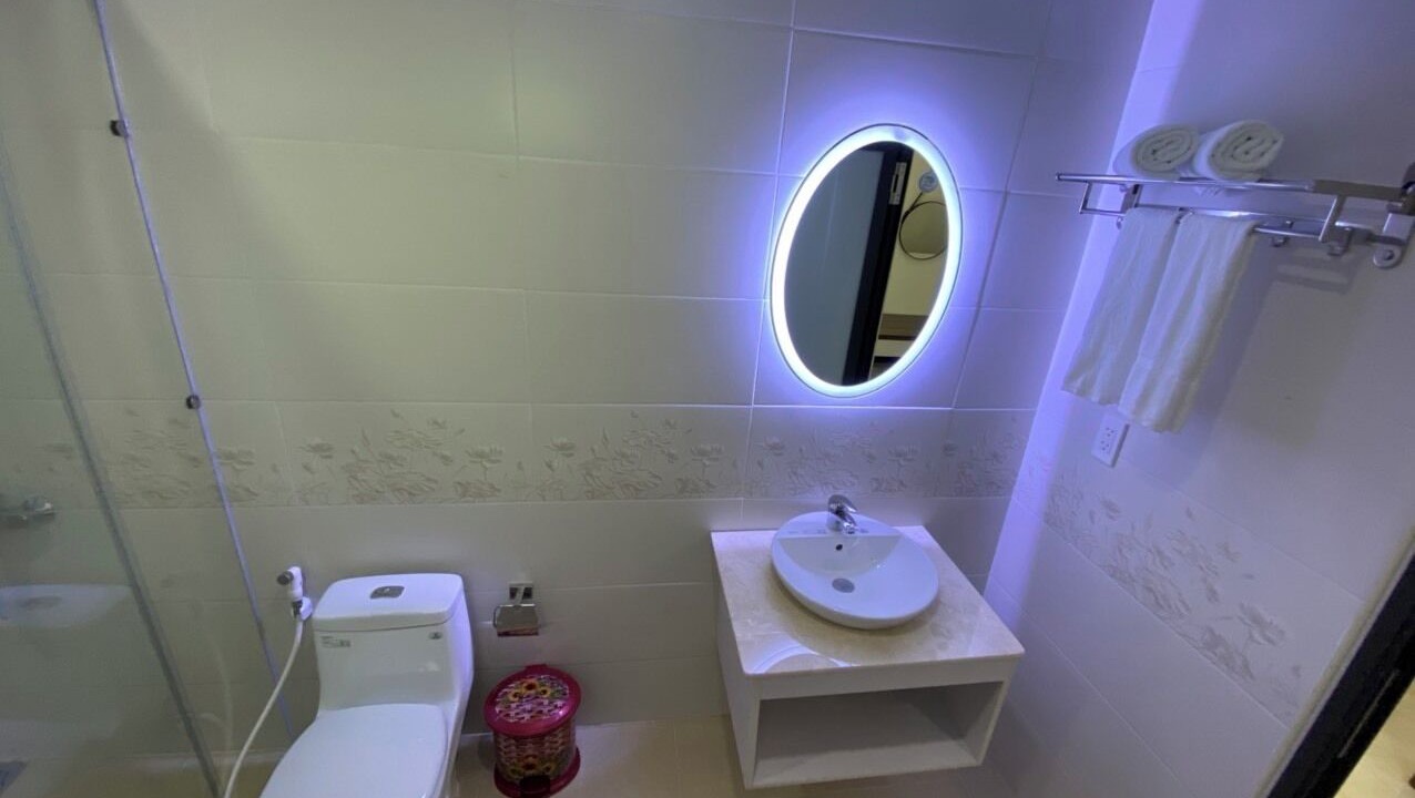 Photo of Bathroom in District 12