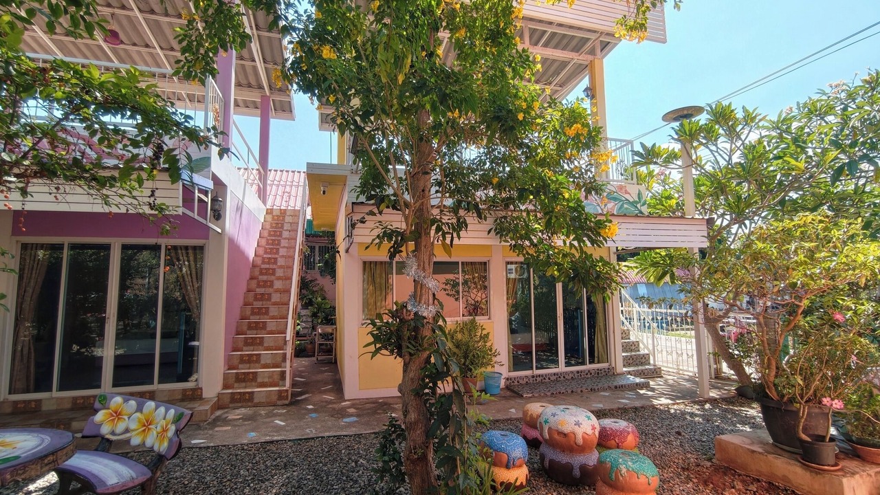 Photo of Outdoor in Tha Thaewawong