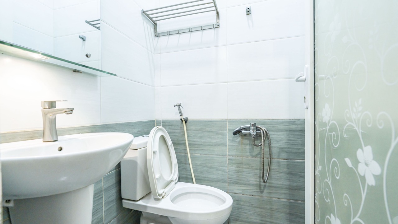 Photo of Bathroom in Phuong 15