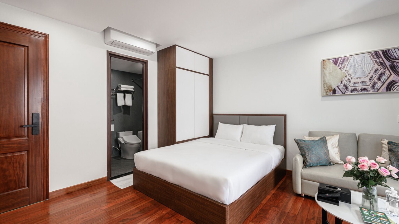 Photo of Bedroom in Ba Dinh