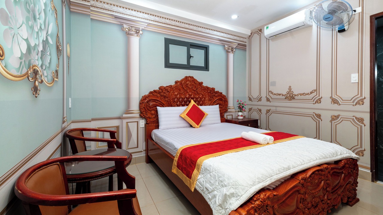 Photo of Bedroom in District 12