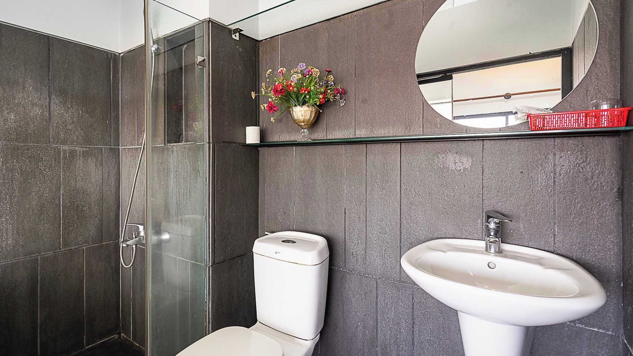 Photo of Bathroom in Tan Binh