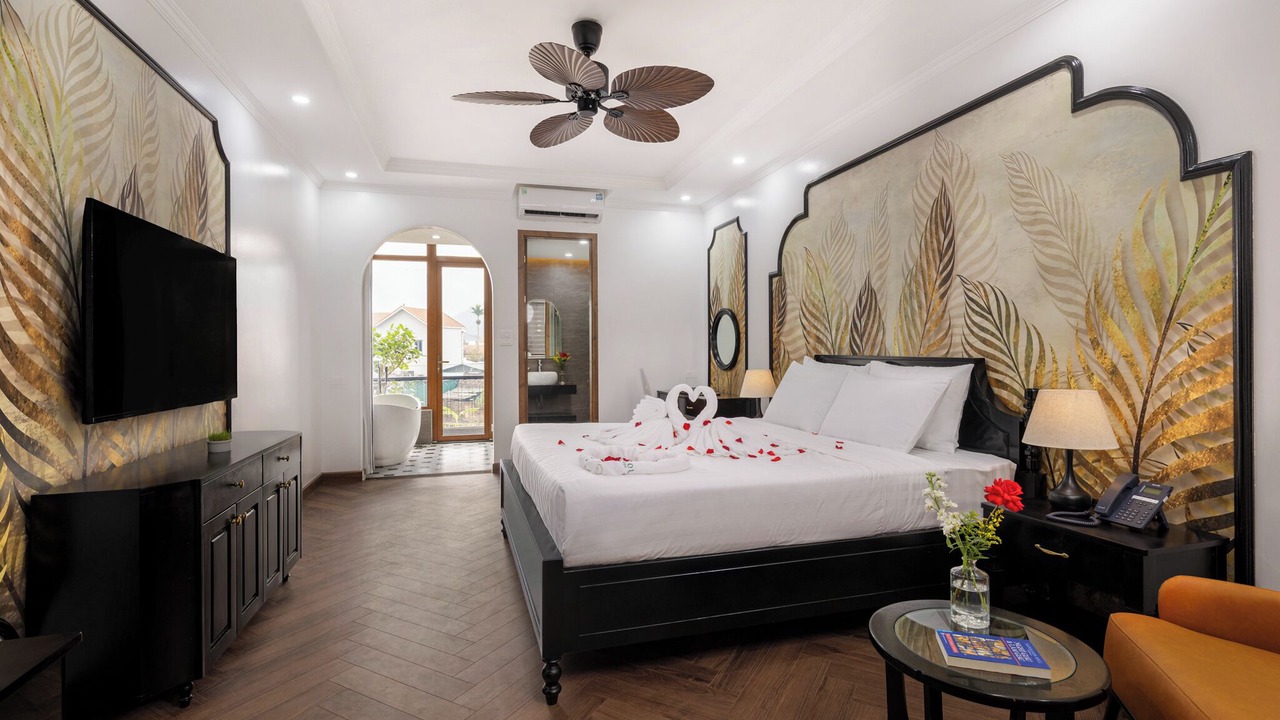 Photo of Bedroom in Hoa Lu