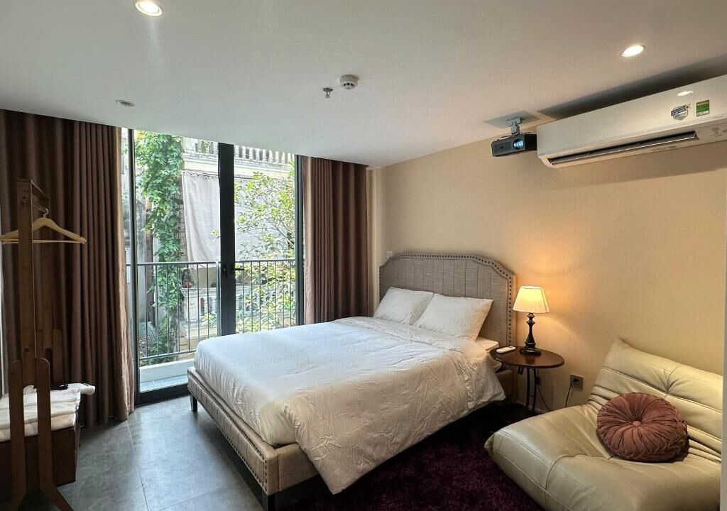 Photo of Bedroom in Tay Ho