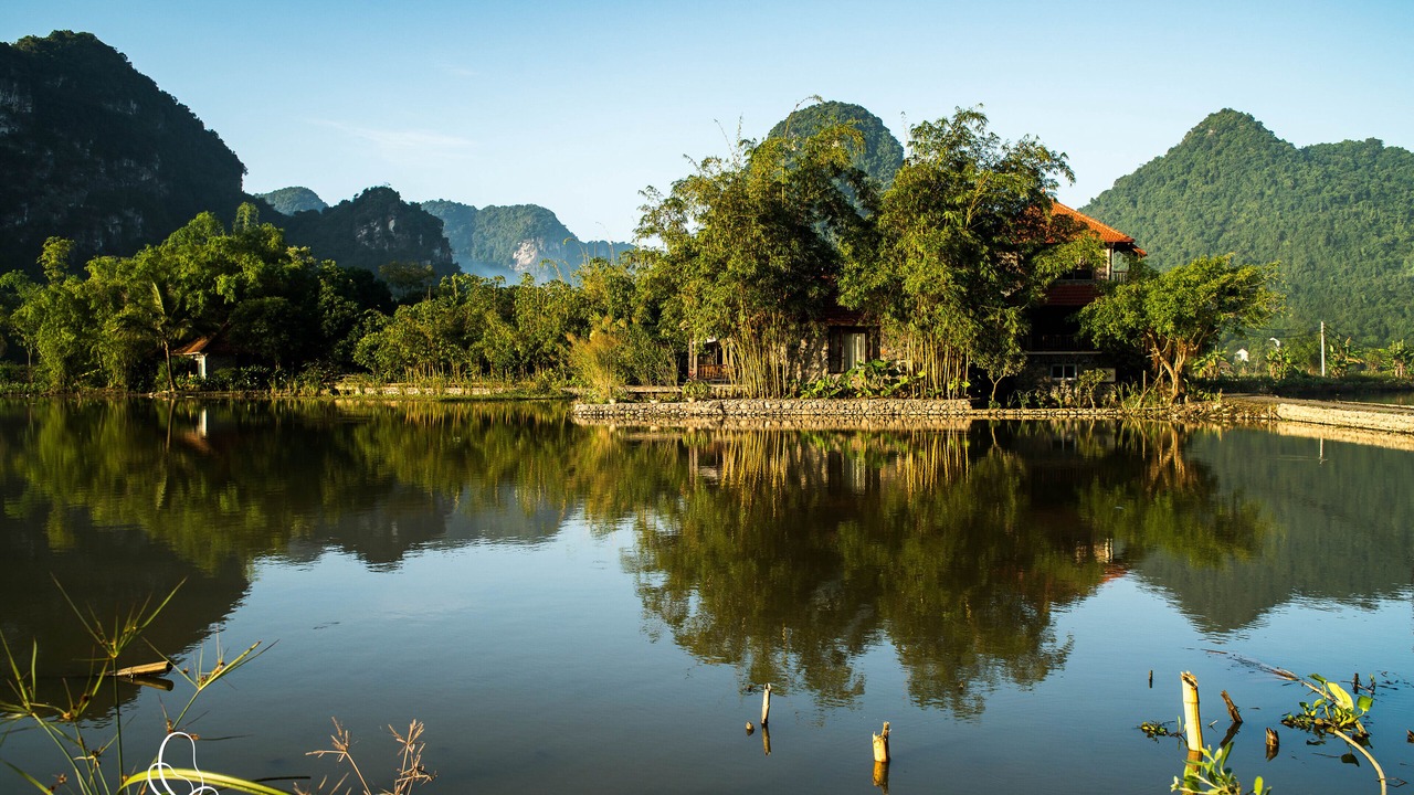 Photo of Others in Hoa Lu