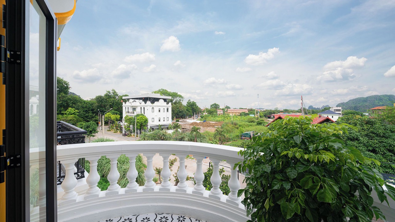 Photo of Patio Balcony in Hoa Lu