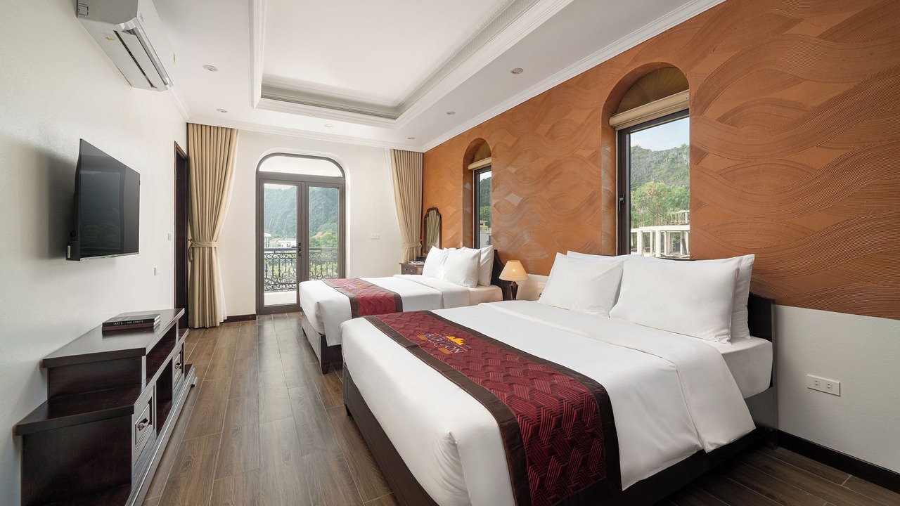 Photo of Bedroom in Hoa Lu
