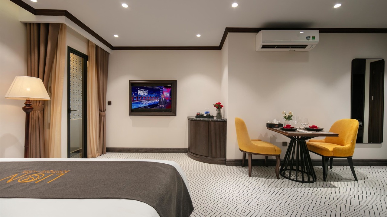 Photo of Bedroom in Tay Ho