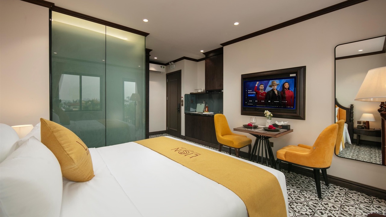 Photo of Bedroom in Tay Ho