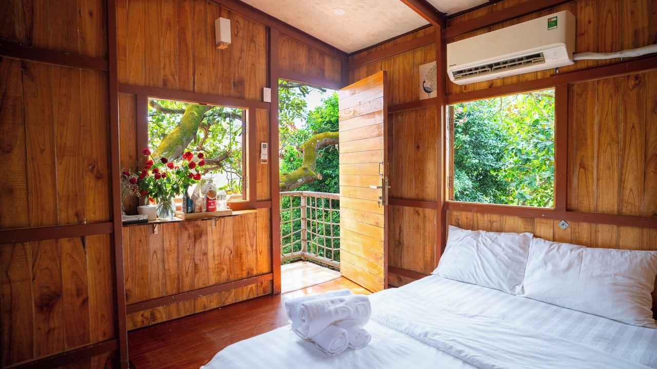 Photo of Outdoor in Hoa Long