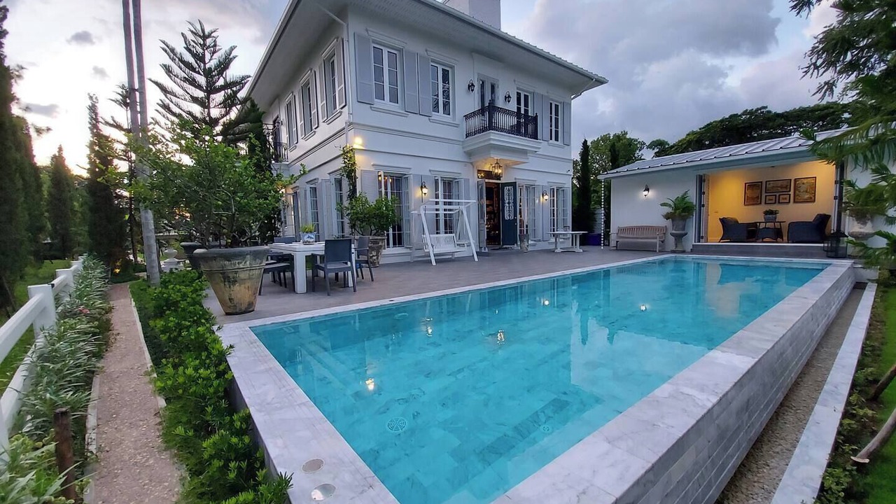 Photo of Outdoor in Chaiyasathan